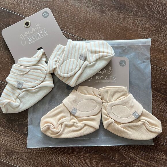 NEW Goumi Kids Baby Boots Set Dune & Dune Stripe SZ 6-12 mo Bamboo Neutral - Picture 1 of 2